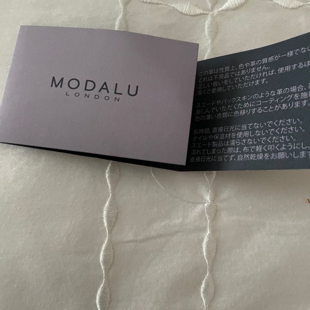 Modalu Handbag - Picture 12 of 12